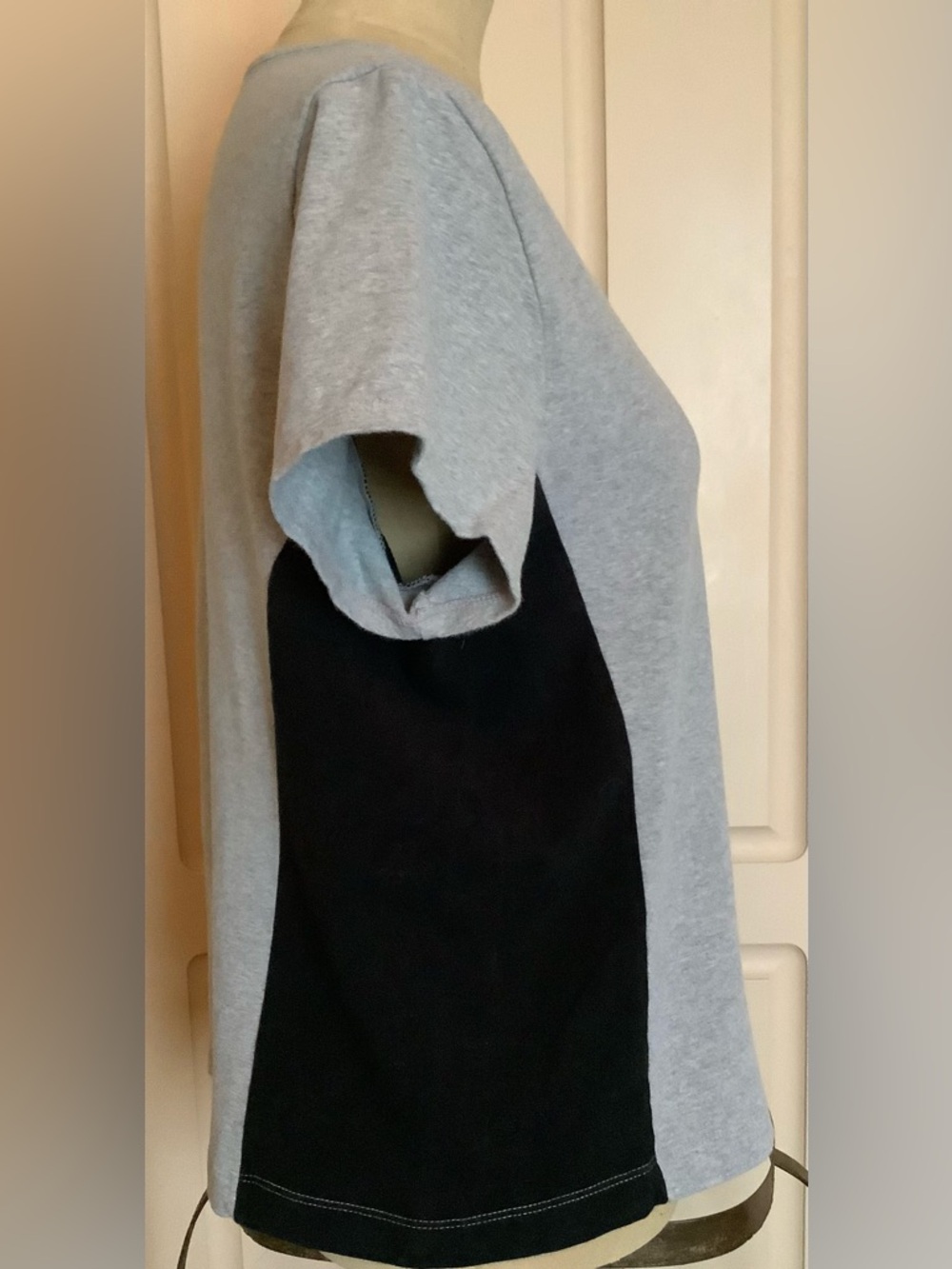 L.L. Bean Shirt Top-Gray with Black Panels-Round Neck-Cotton Spandex Blend-L - Picture 4 of 9
